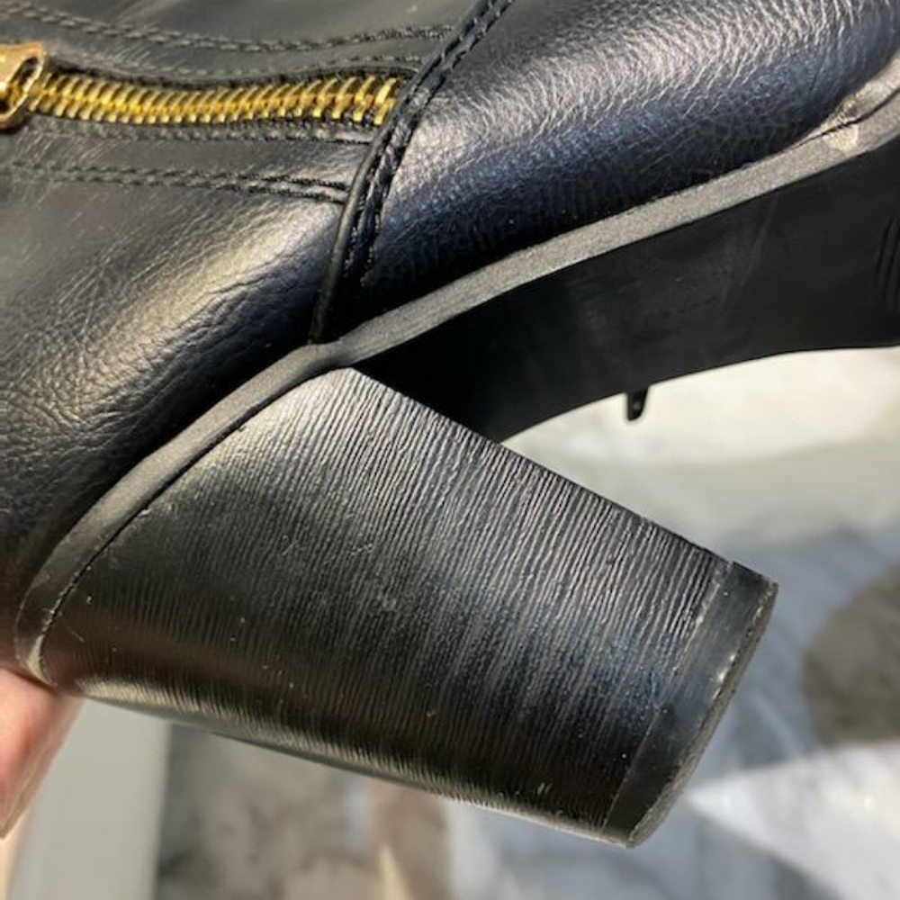 Boots - Picture 2 of 4